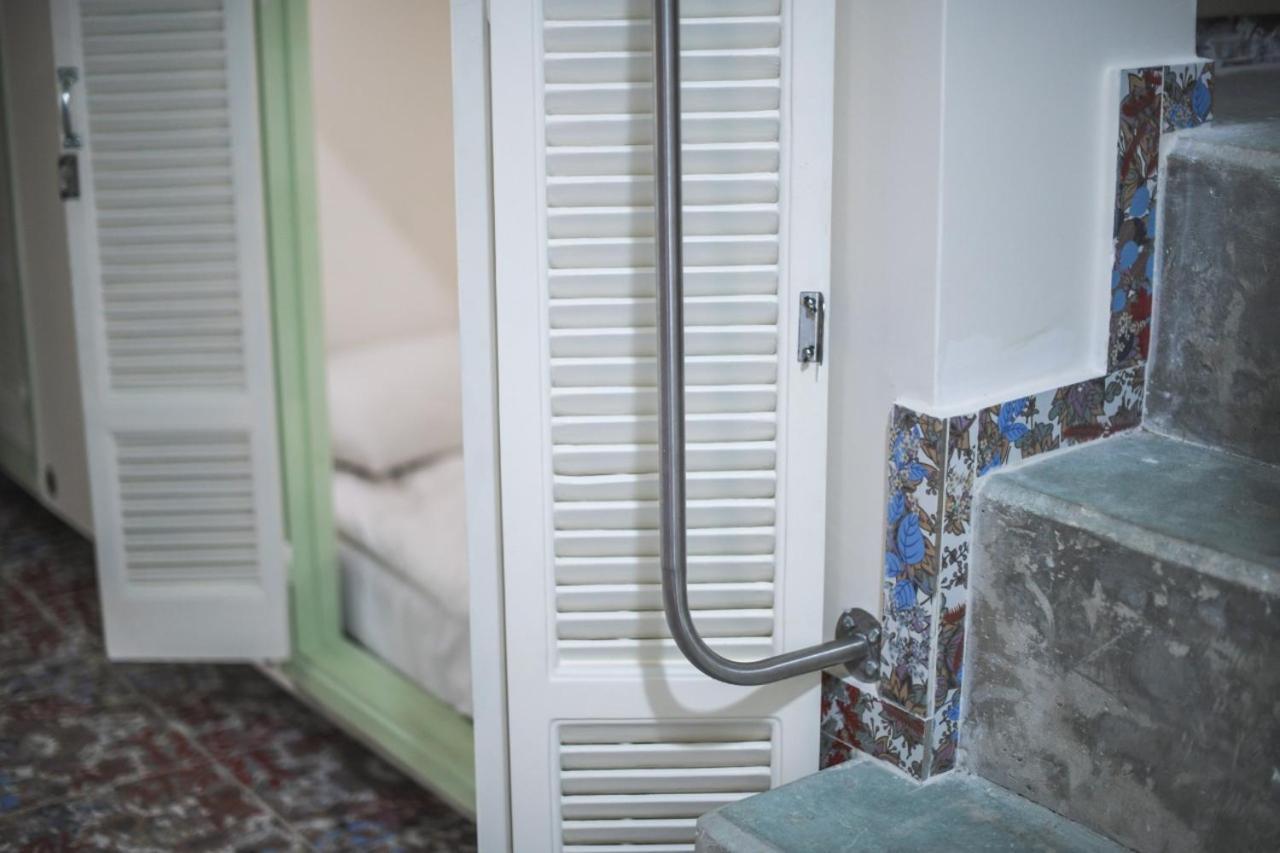 Damask Rose, Lebanese Guest House Jounieh Quarto foto